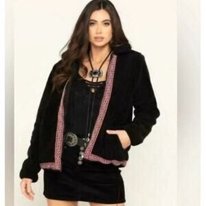 Wrangler Womens Small Black Sherpa Retro Roswell Southwestern Aztec Zip Jacket